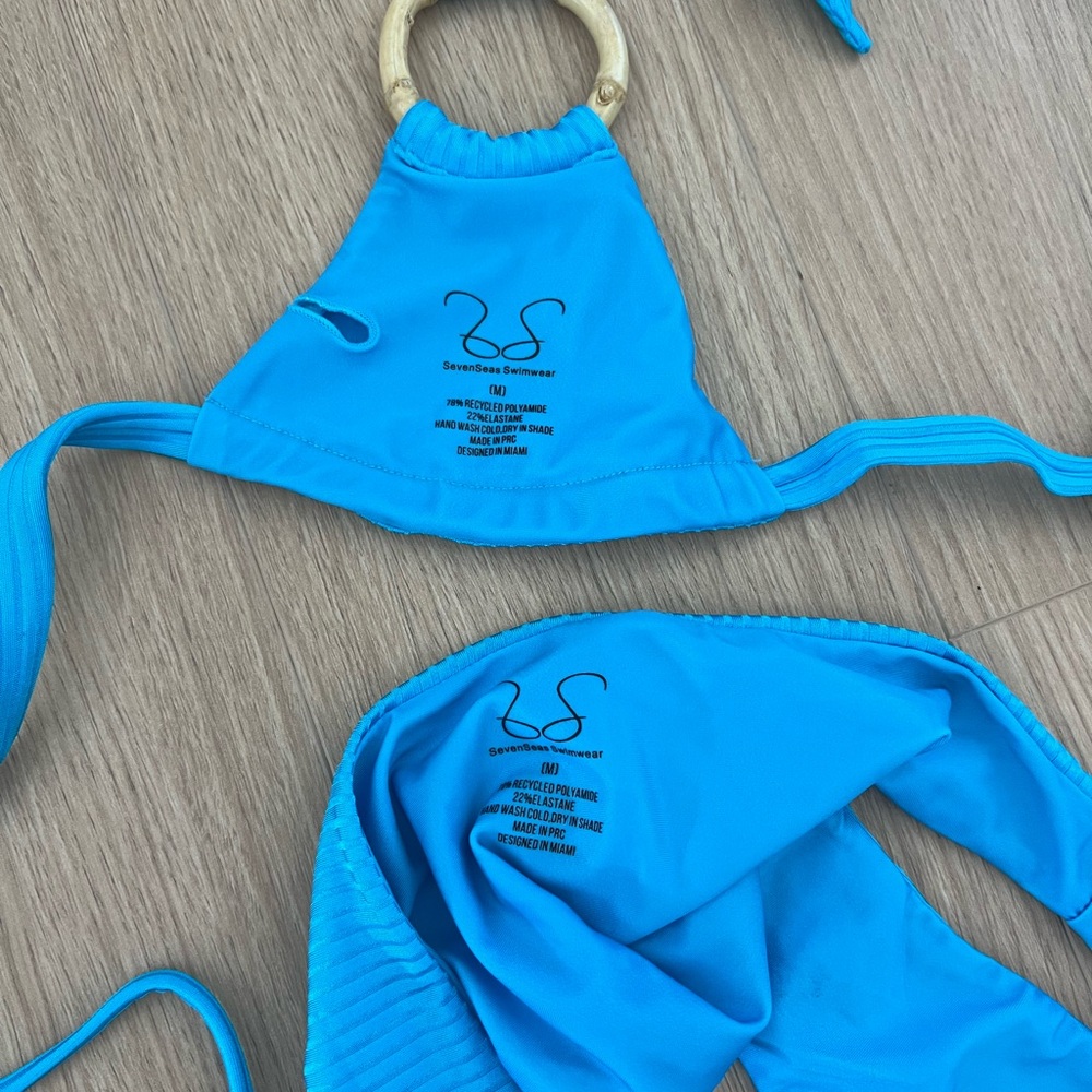 Bikini set - Picture 4 of 4